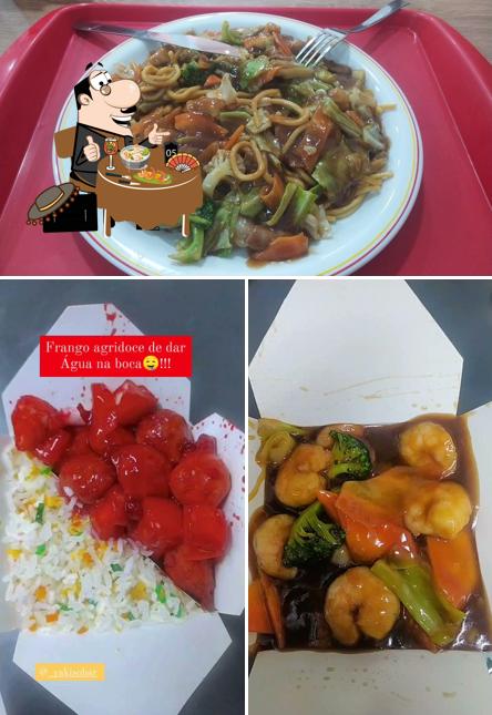 Yakisoba em Yakisobar - Restaurante de Comida Chinesa e Japonesa