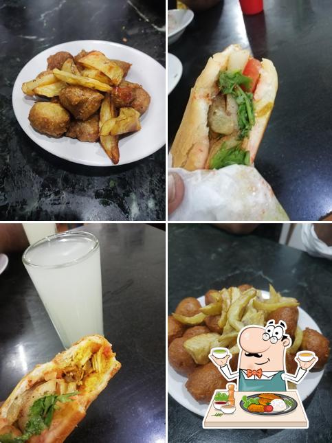 Food at Boofiya salam