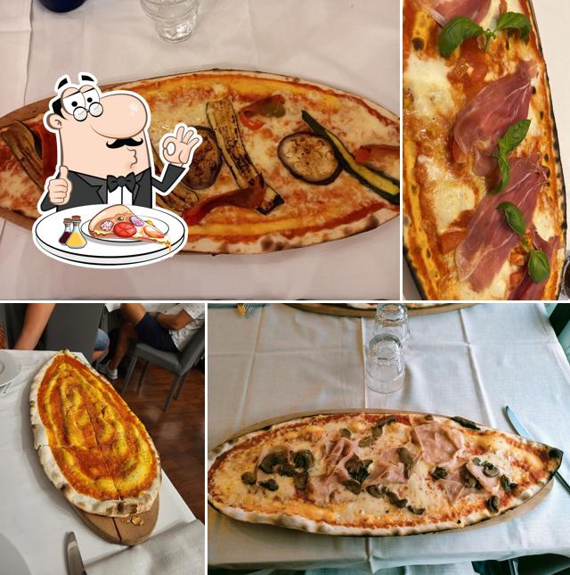 Scegli tra le molte varianti di pizza