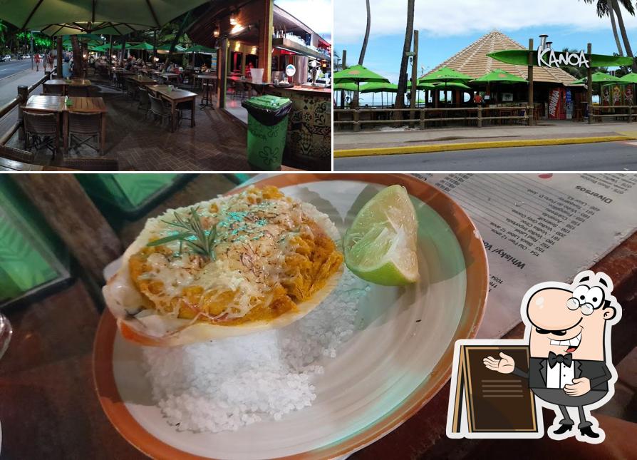 A foto do Kanoa Beach Bar’s exterior e comida