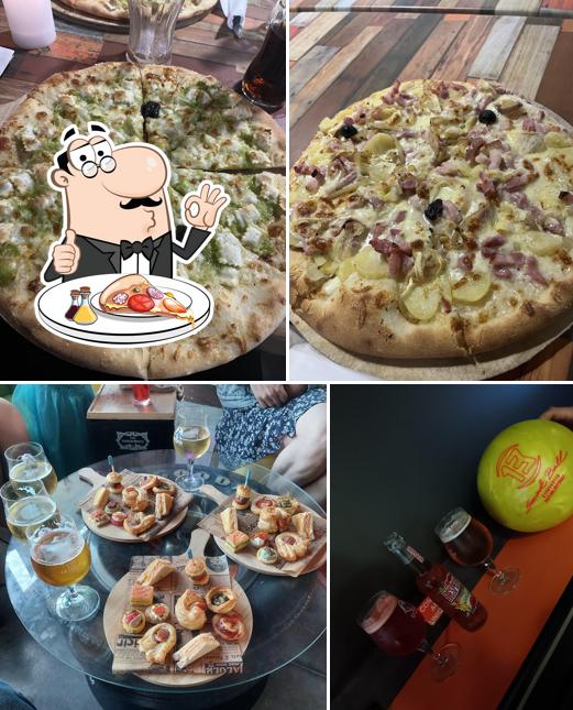 Essayez des pizzas à BBEST Bar & Événements