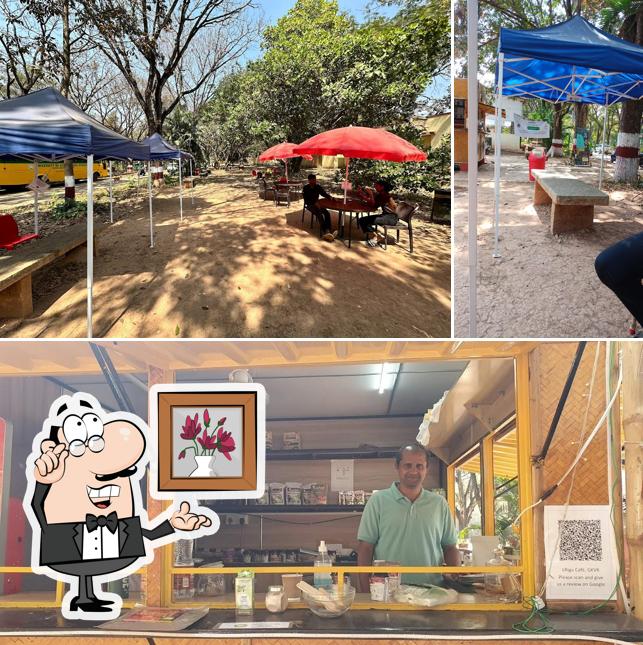 The interior of LRigu Cafe