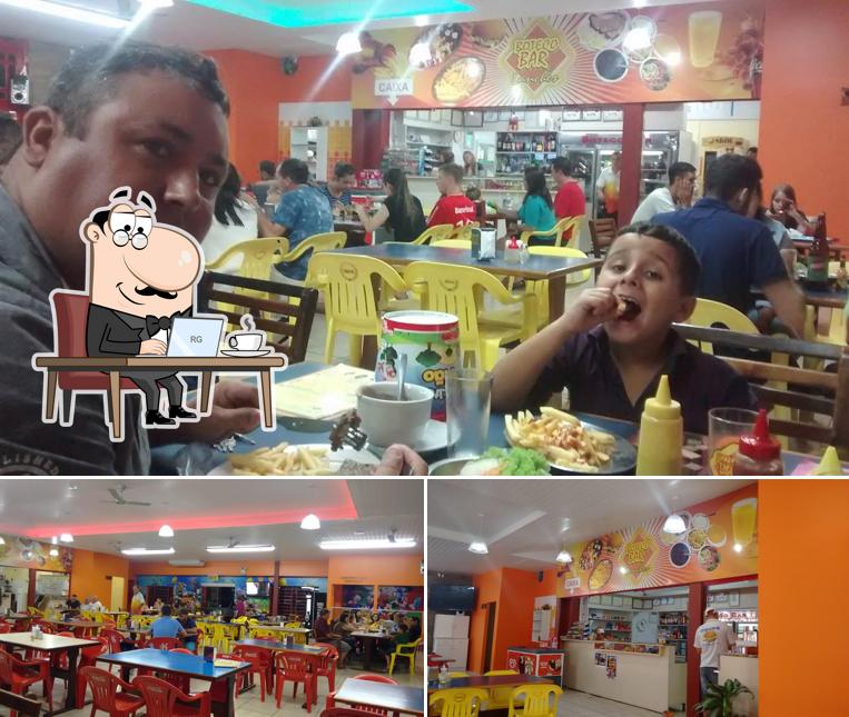 O interior do Boteco Bar Lanches