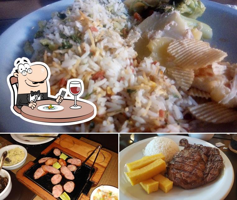 Platos en Real Forneria e Grill