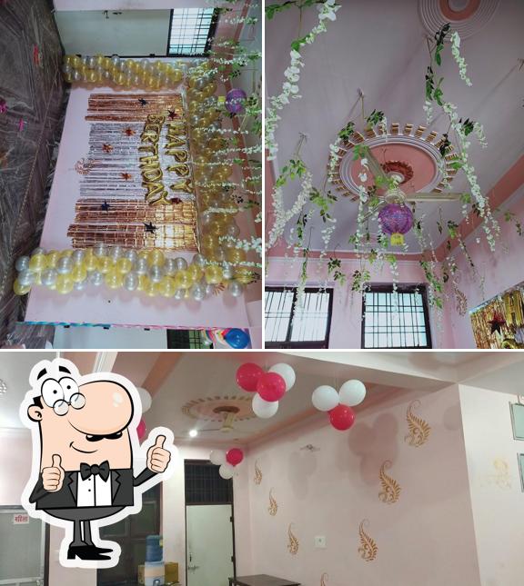 Here's a picture of Hotel Bhanwar & Family Garden Restaurant