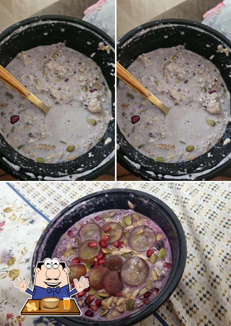 Clam chowder at Salad Days