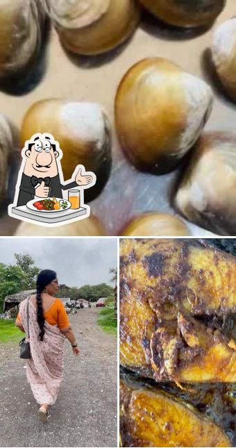 Food at Pangat Ek Anokhi Chav / पंगत एक अनोखी चव