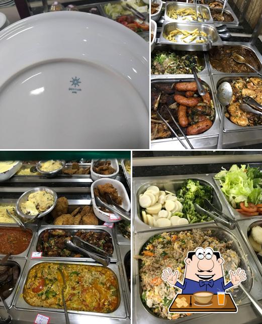 Comida em Restaurante Yayá Yoyô