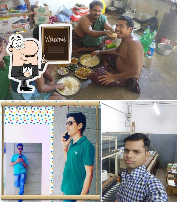 Here's a pic of Shree Ashapuri Restaurant