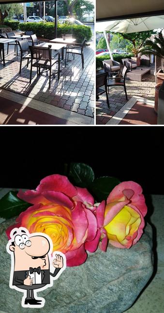 Vedi questa foto di BAR MORESCHINI