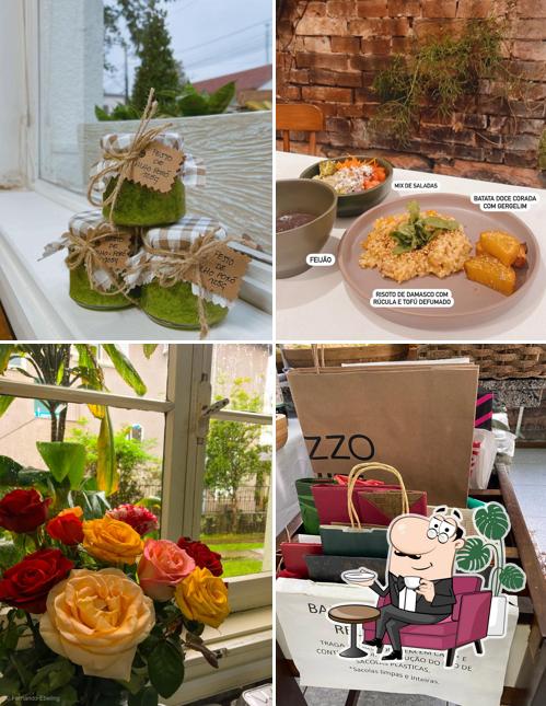 Sente em uma das mesas no Casa Natural