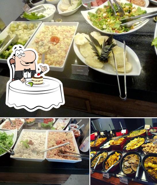 Cantina Bom Sabor serve uma seleção de pratos doces