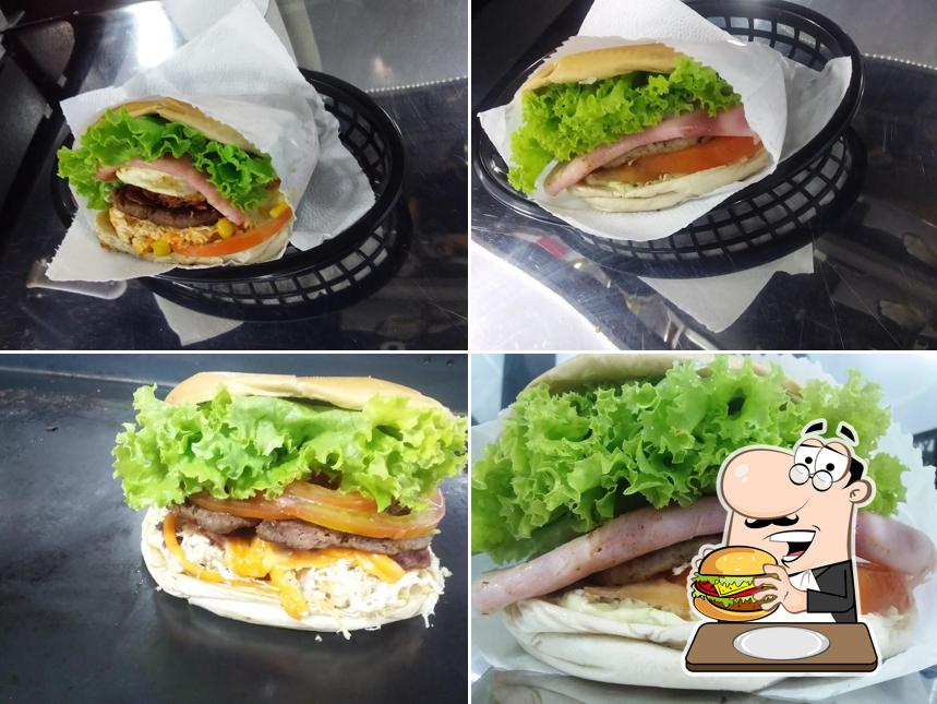 Delicie-se com um hambúrguer no Kaly burguer