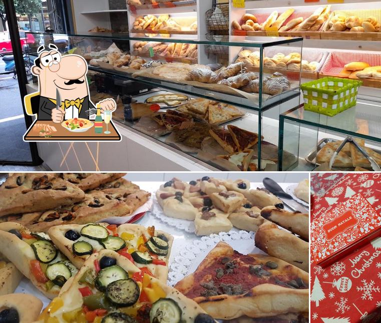 La cibo e interni del ristorante