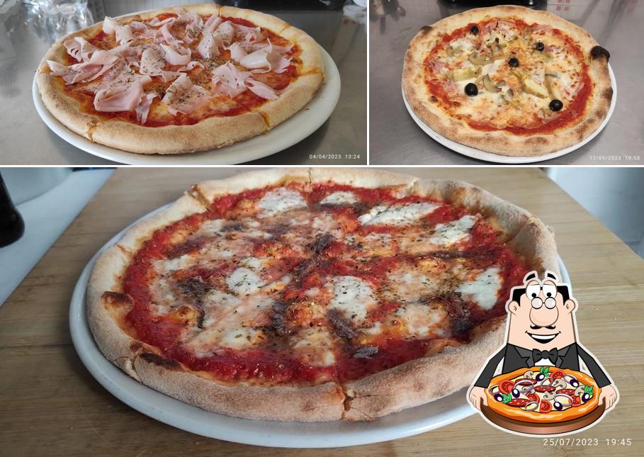 Prenditi una pizza a Pizzeria Il Veliero