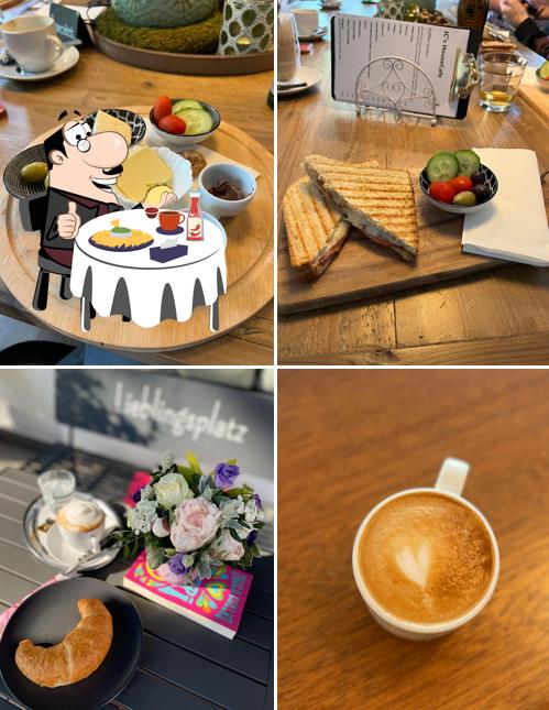 Piatto di formaggi al JC's HouseCafe