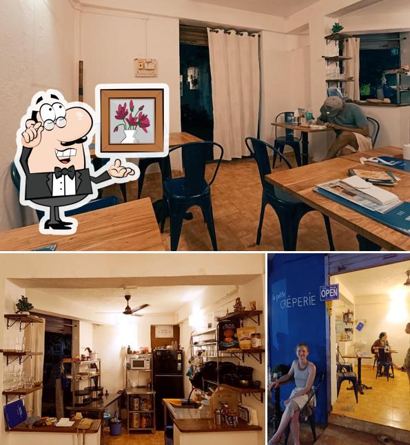 The interior of La Petite Creperie