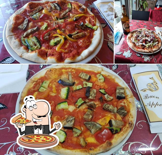 Prenditi tra le molte varianti di pizza