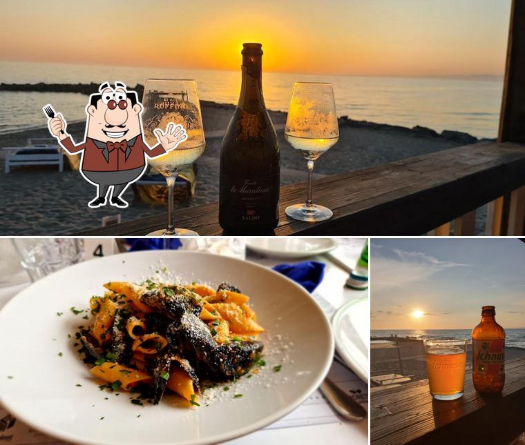 Dai un’occhiata alla foto che mostra la cibo e bevanda di 40 gradi all'ombra