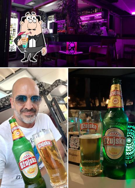 Caffe Bar Dajana si caratterizza per la bevanda e interni