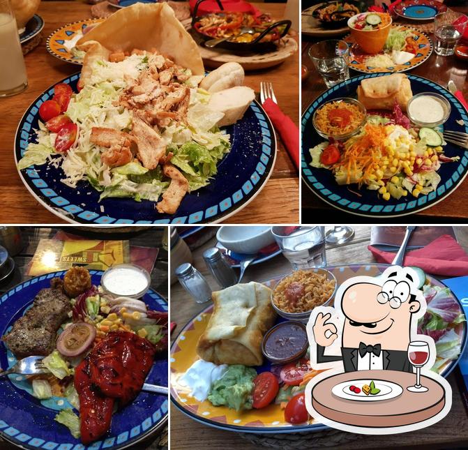 Cibo al Joe Peña's Cantina y Bar