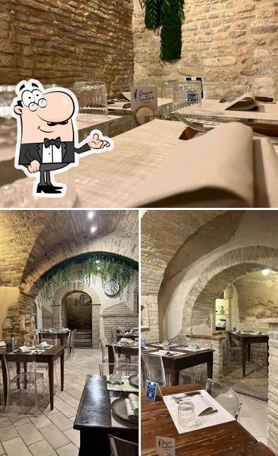 Siediti a un tavolo di Pizzeria Grano Antico