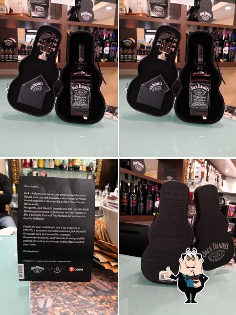 Saint Louis 2 di La Greca Massimo & Giuliano....pasticceria...wine bar