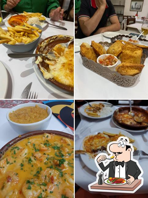 Platos en Paulistânia Café