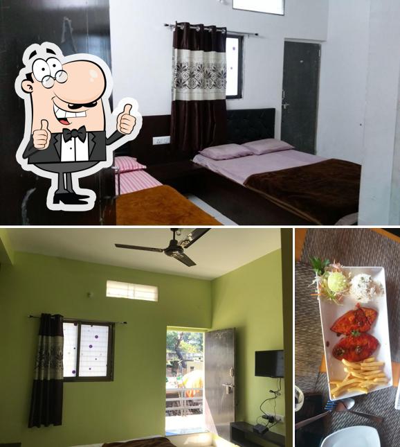 See the picture of STARDOM HOTEL & RESTAURANT