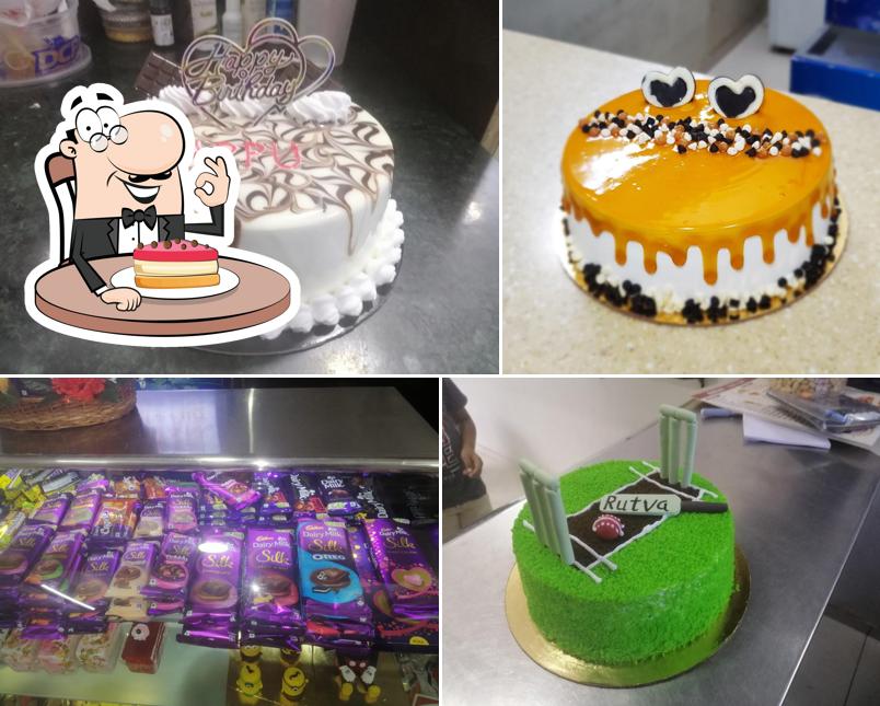 Cheesecake at Kiran live puff and cake