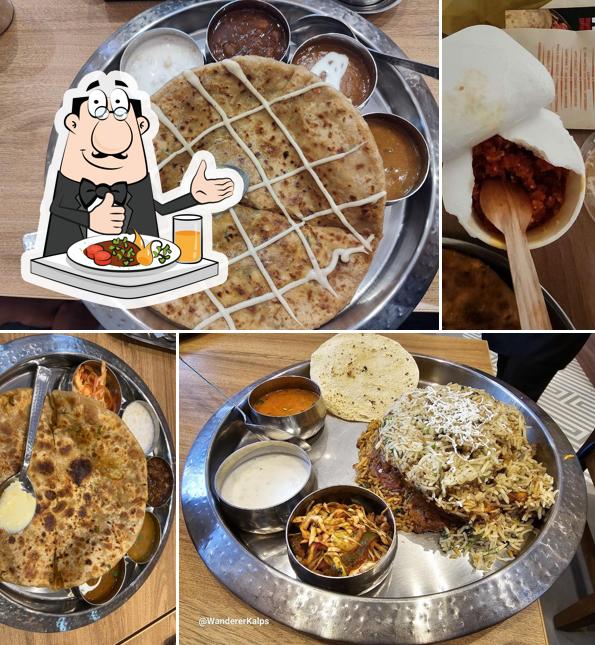 Shahji's Parantha House (Gangadham)