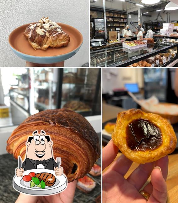 Prove refeições de carne no Massa Madre Padaria Artesanal