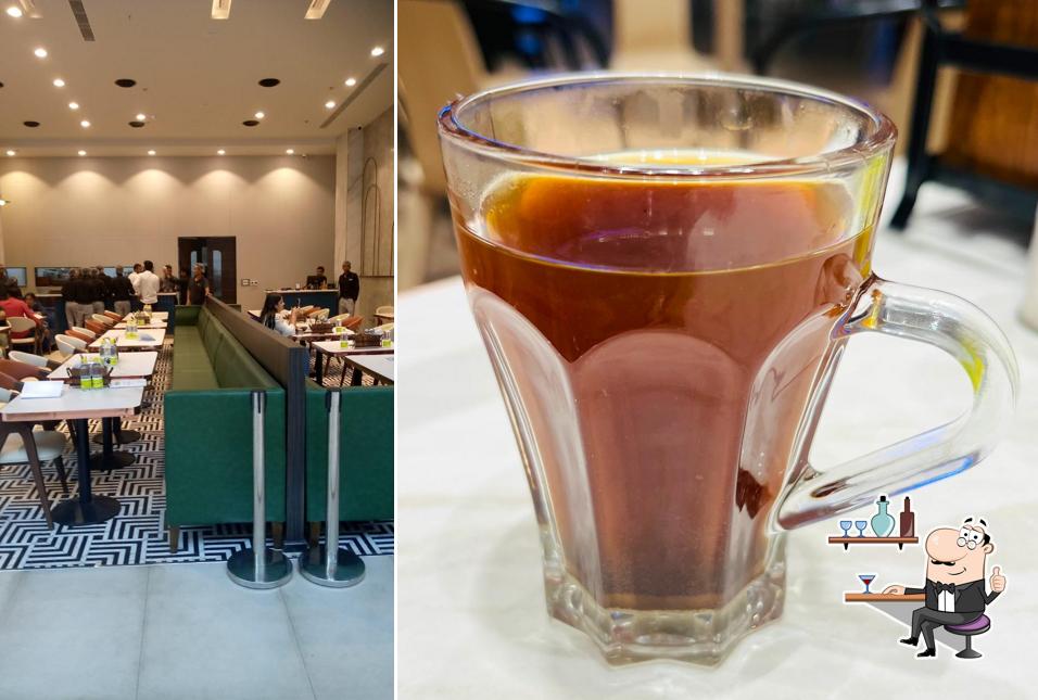 The interior of Namma Veedu Vasanta Bhavan Lulu Mall