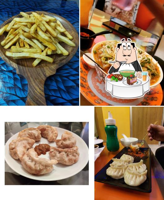 Hot and sour soup at Himalayan Feast