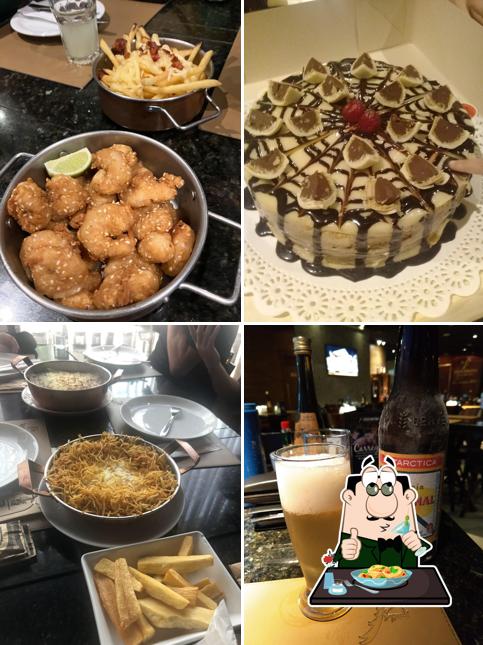 Comida em Coco Bambu Dom Pastel