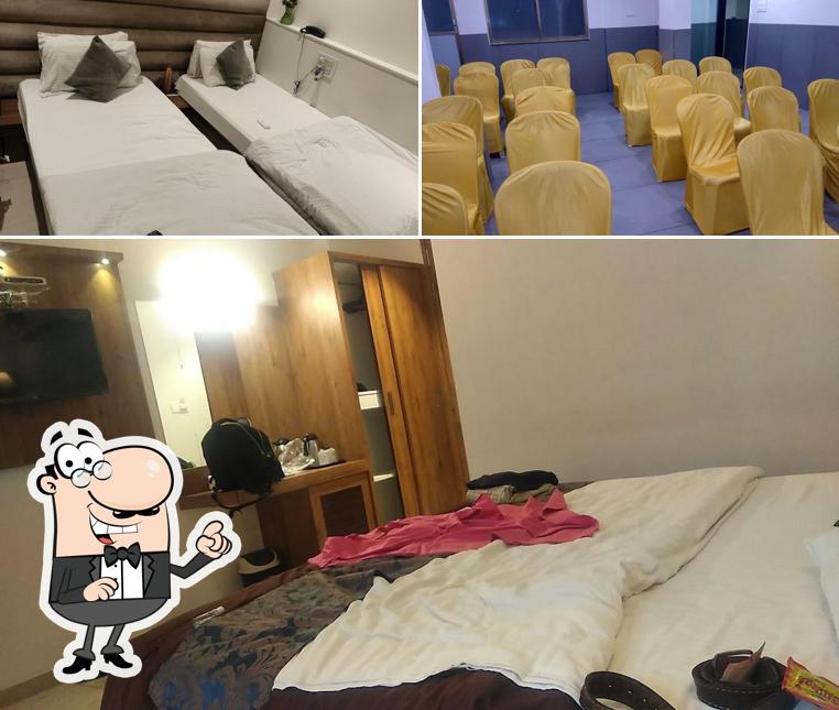 Check out how Hotel Bhabha & Bhabha Dining Hall looks inside