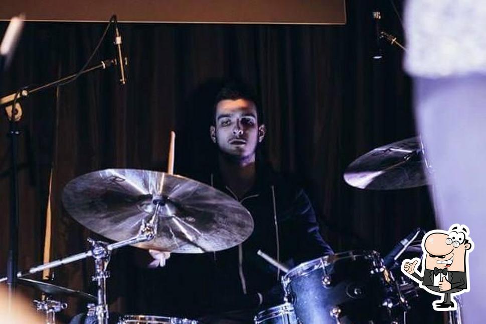 Guarda la immagine di Borgorosso