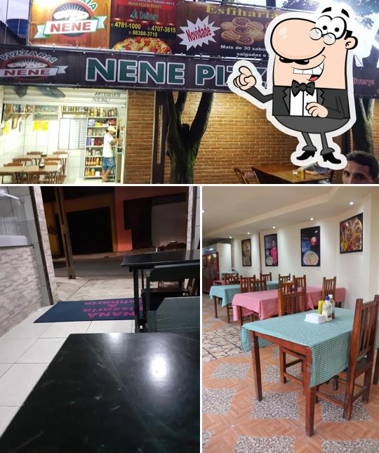 O interior do Nenê Pizzaria