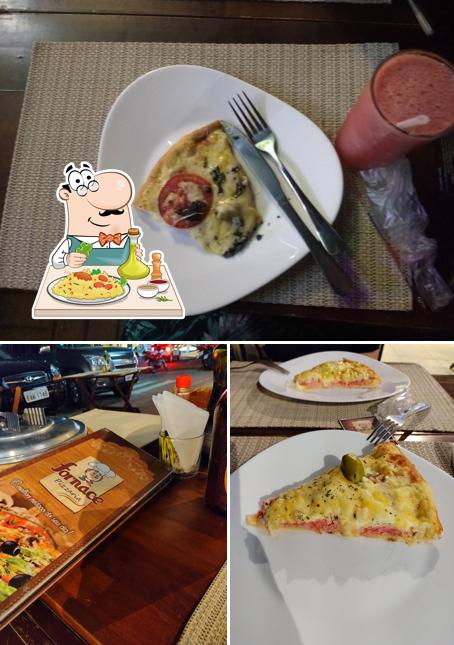 Comida em Pizzaria Fornaci