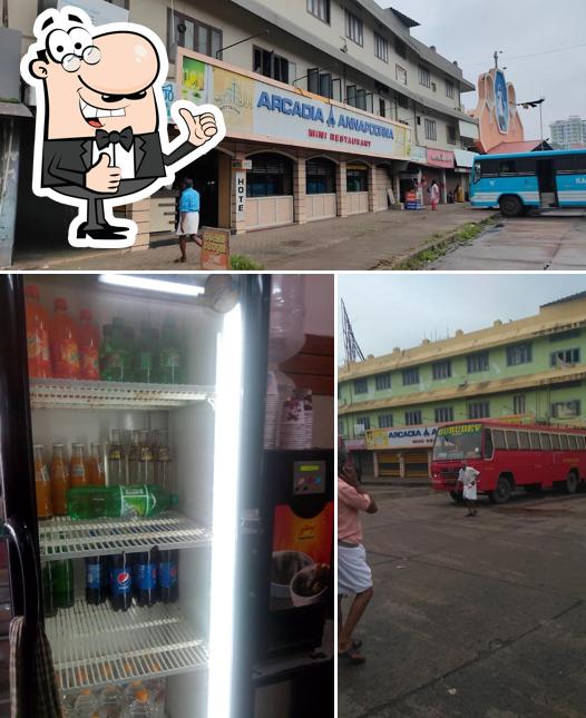 Look at the photo of Oottupura