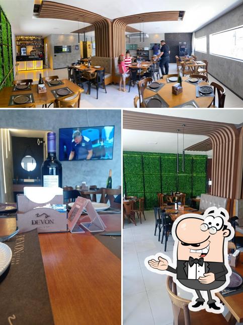 Here's an image of Devon Steakbar
