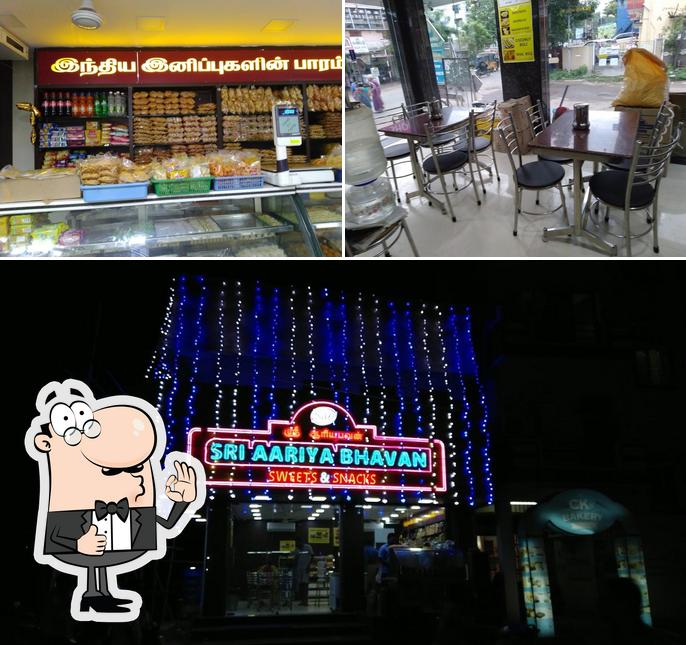 Here's a picture of Sri Ariya Bhavan Sweets & Snacks