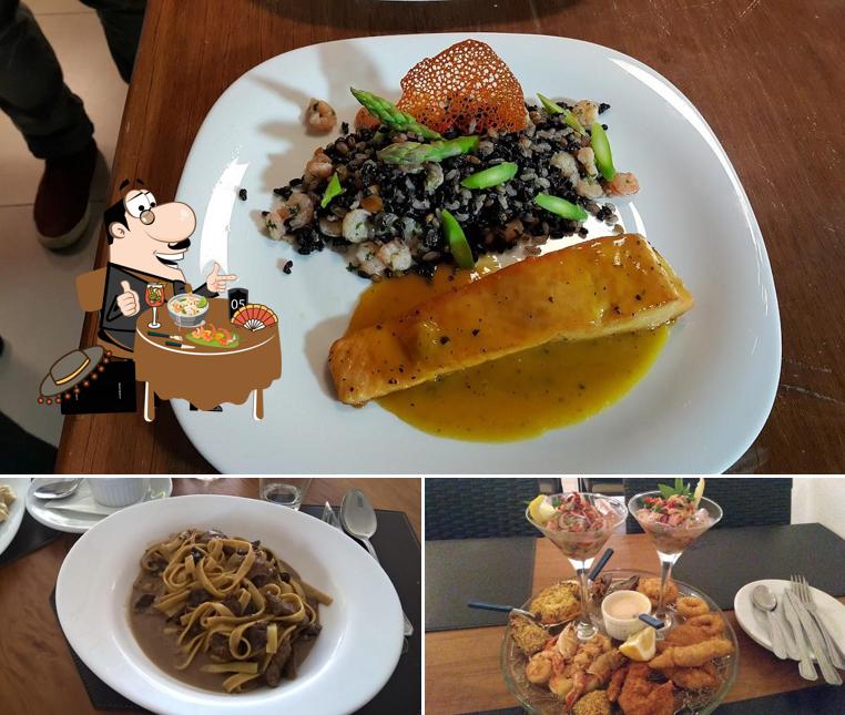 Tagliatelle em Restaurante Miracolo