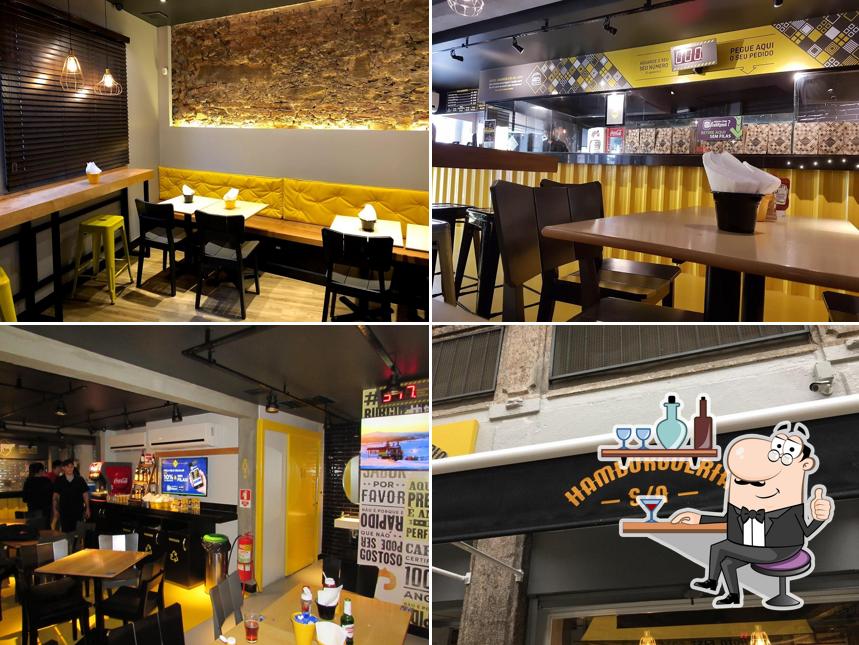 Sente em uma das mesas no Hamburgueria SA no Centro - RJ