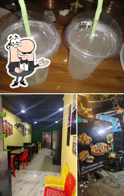 Look at this image of Arrow Hub (Authentic pizza)