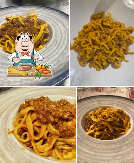 Spaghetti alla bolognese al Trattoria Il Torchietto - Cucina emiliana