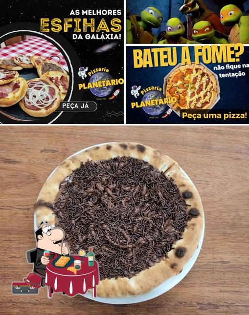 Waffles em Pizzaria Planetário - Mogi Mirim