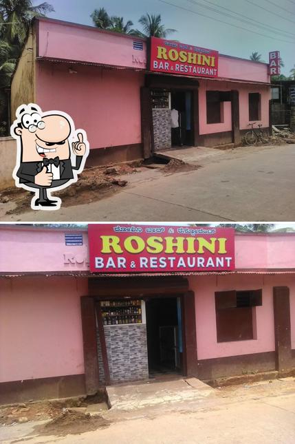Roshini Bar & Restaurant