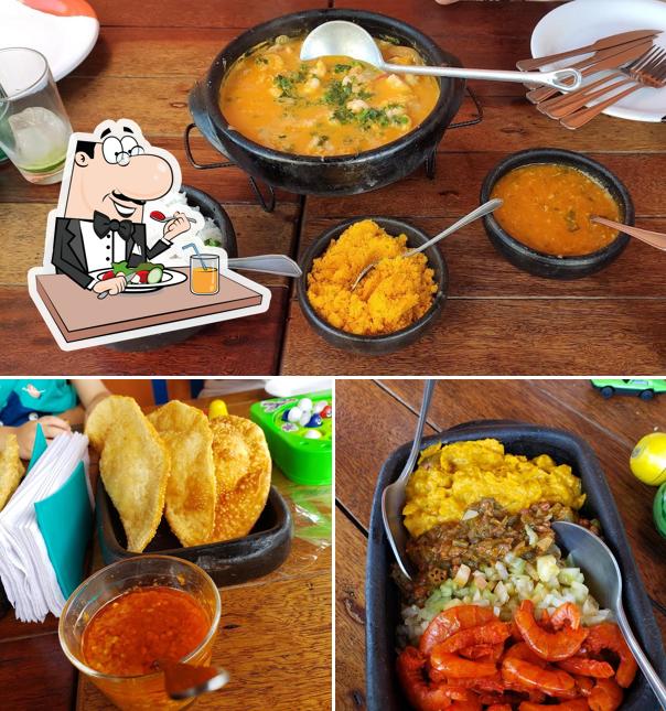 Platos en Acaraje e Delícias da Bahia