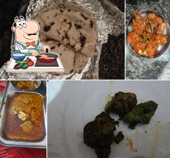 Chicken curry at Khusu's Maa Angad Family Restaurant